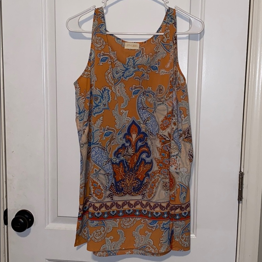 Lucy & Laurel tunic tank top